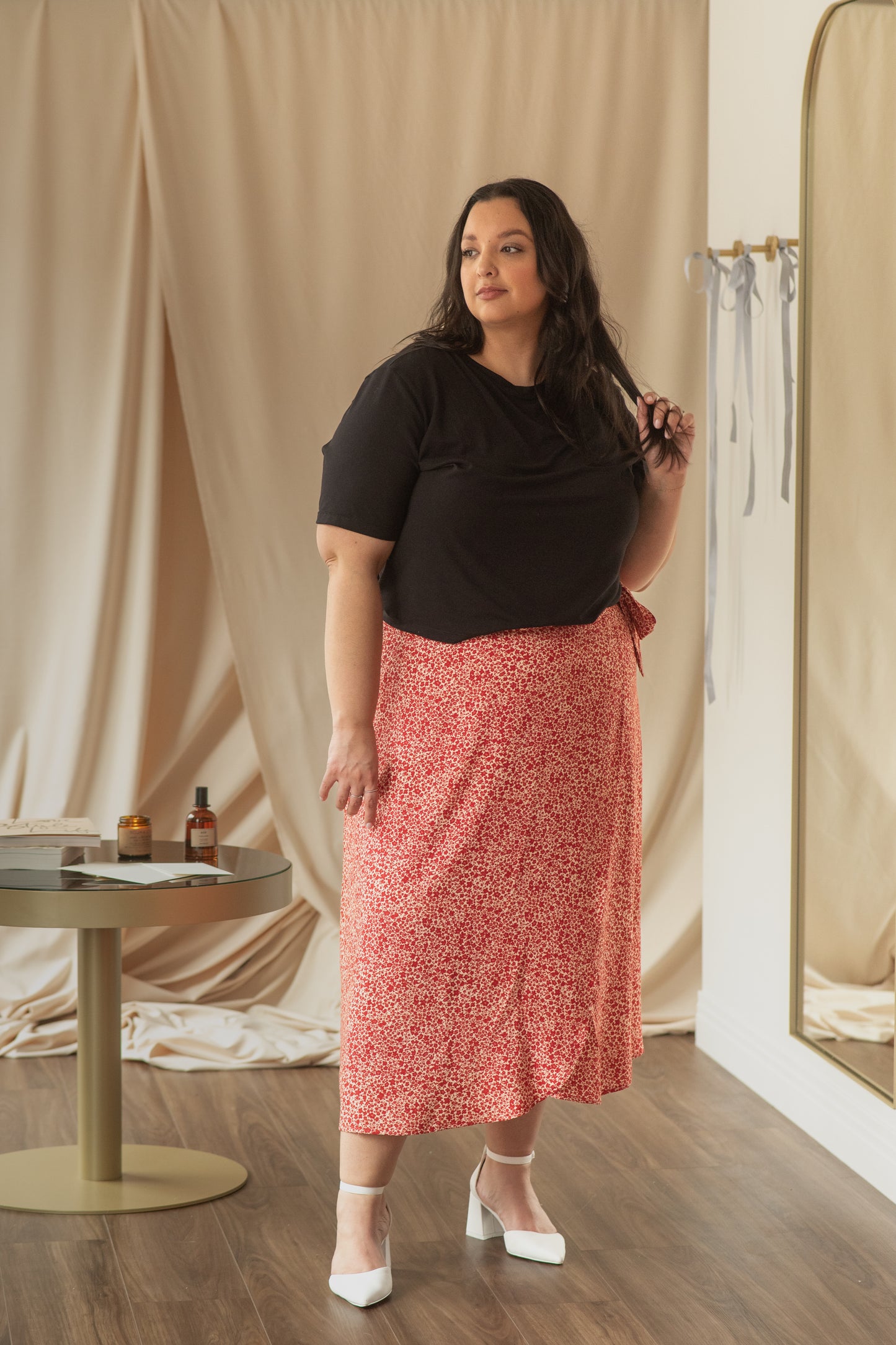 Héméra - Wrap skirt with red flowers