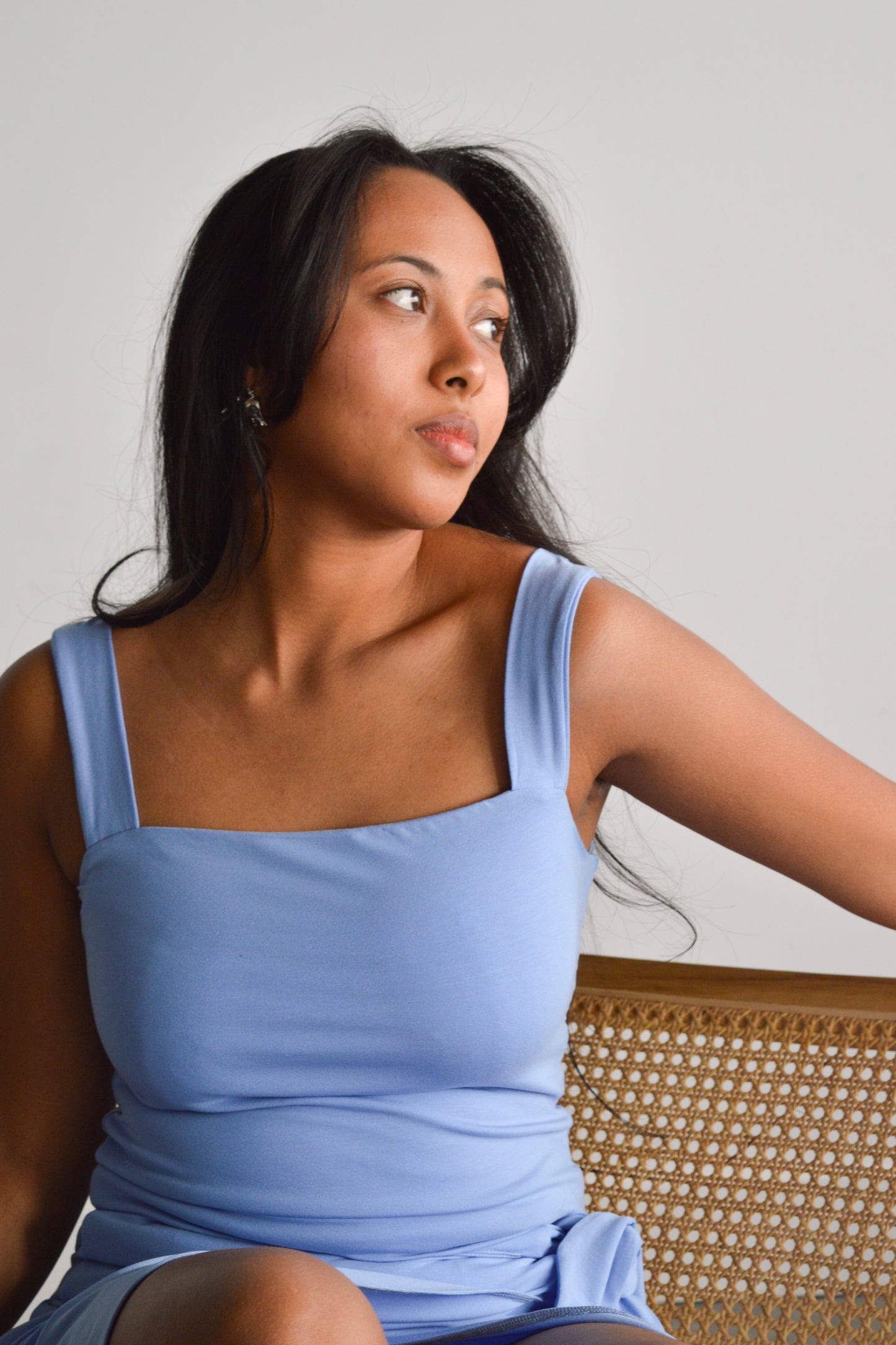 Tara - Camisole réversible à col carré bleue