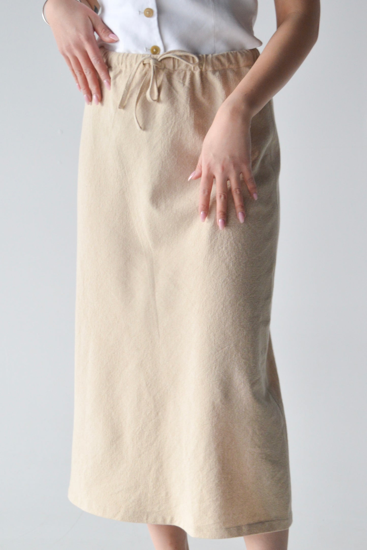 Merida - Jupe en coton organique beige avec cordon