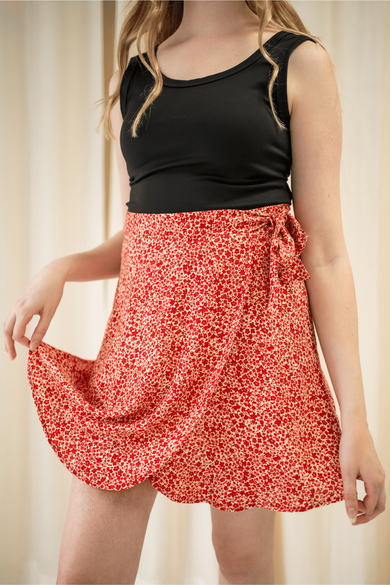 Héméra - Wrap skirt with red flowers