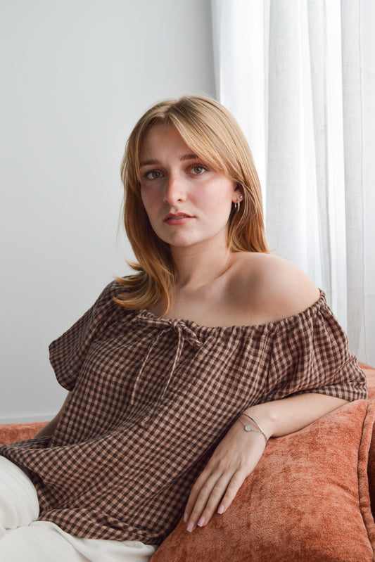 Solace - Blouse paysanne à carreaux roses et bruns