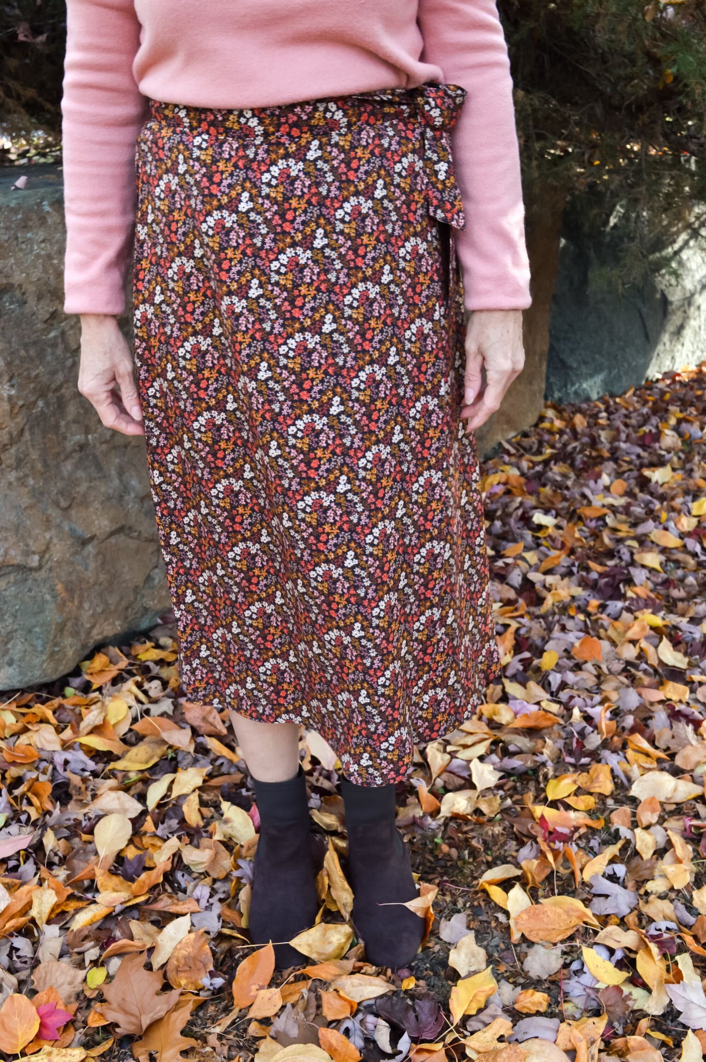 Héméra - Pink, red and rust floral wrap skirt