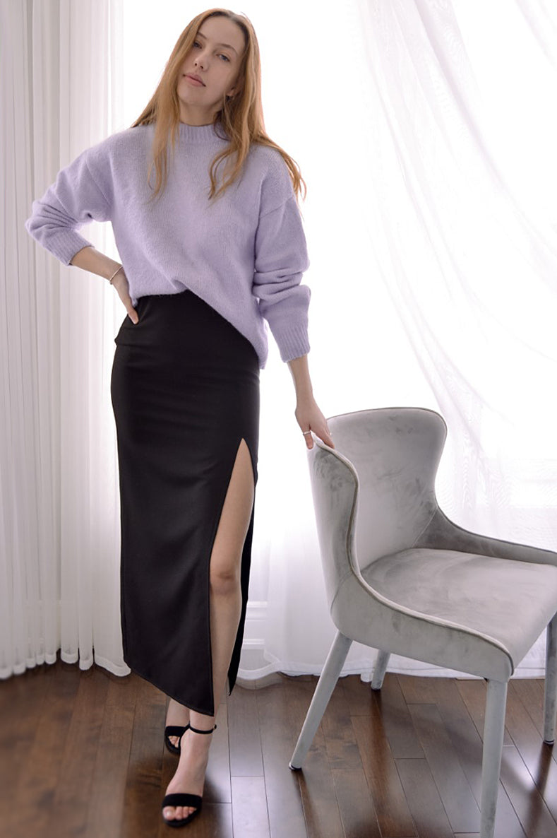 Thalia - Long black slit skirt